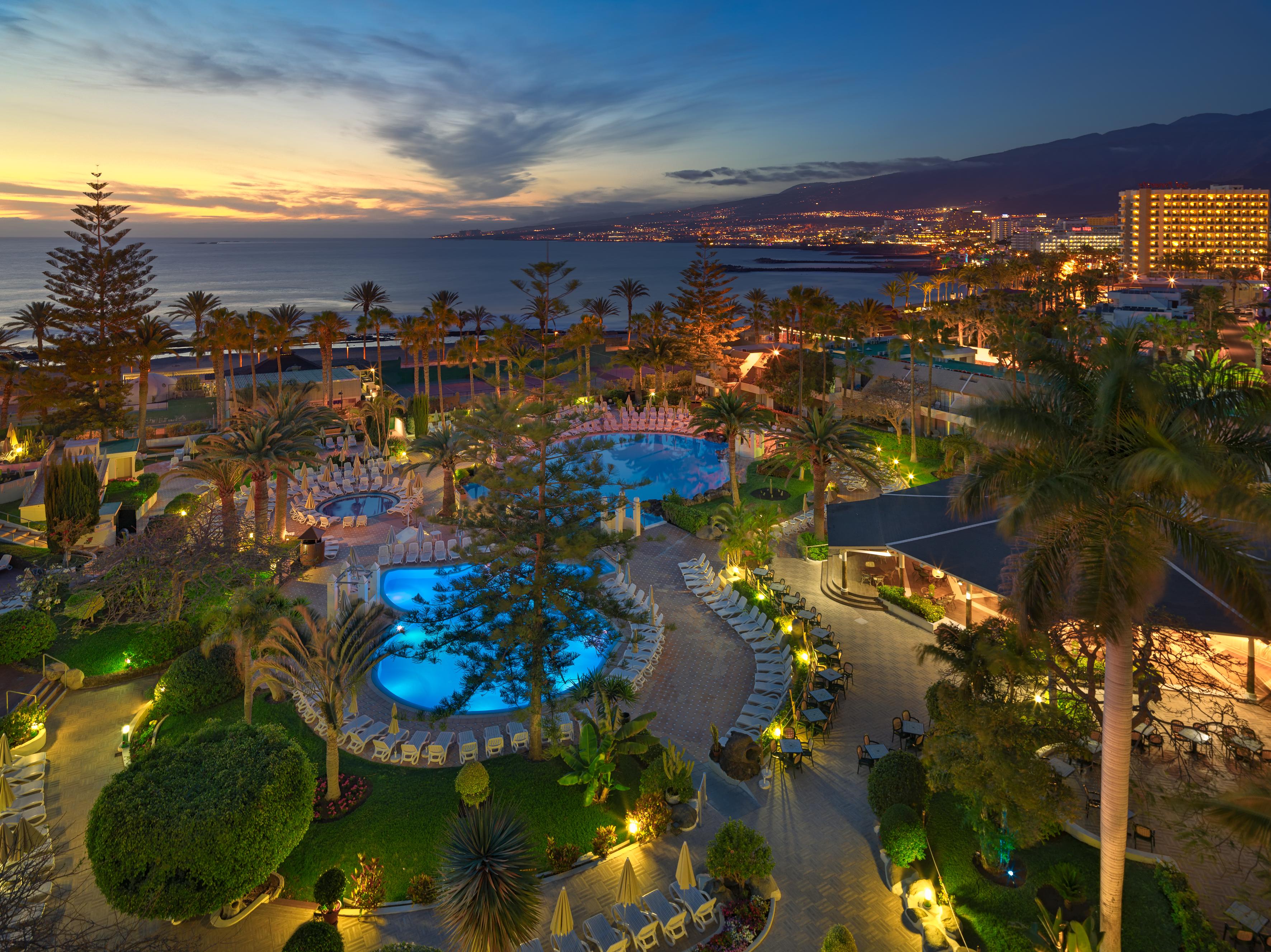 H10 Las Palmeras Playa de las Americas  Exterior photo